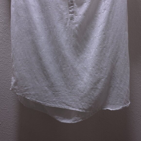 Old Navy Womens‎ Flutter Sleeve White Textured Cotton Blouse Size Small - Picture 3 of 9